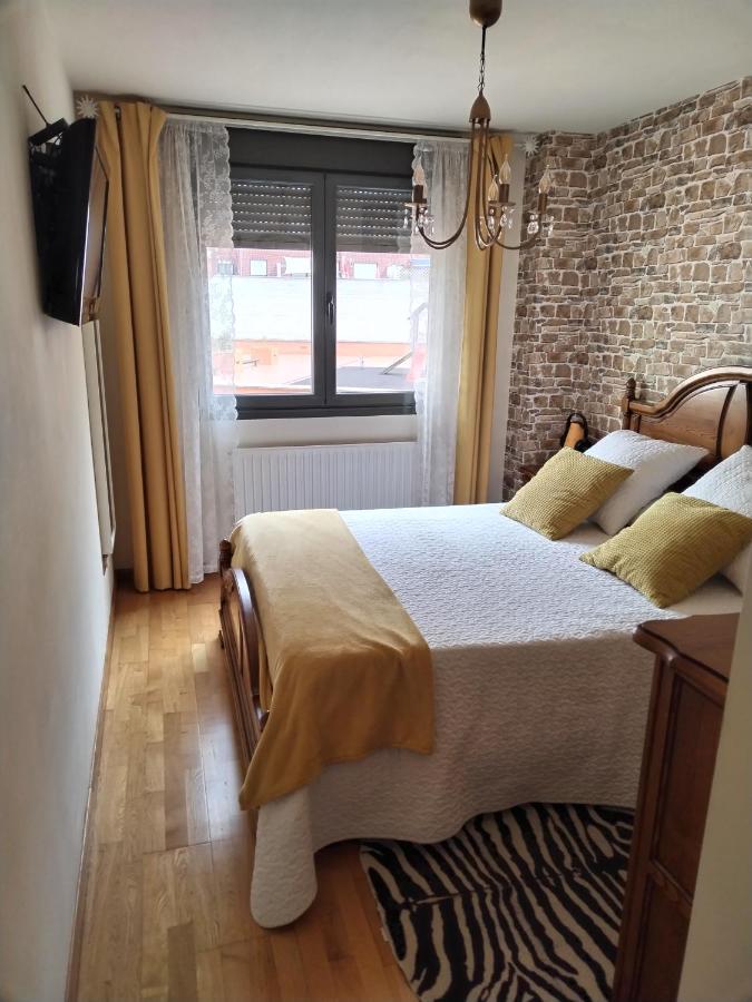 Apartamentos Cuesta Vut5722As Овьедо Экстерьер фото